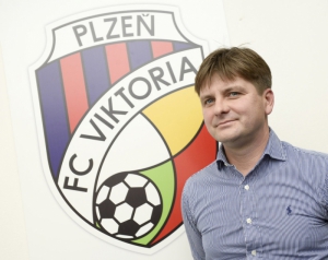 Plzeň kvůli vyřazení z Evropské ligy odvolala trenéra Uhrina